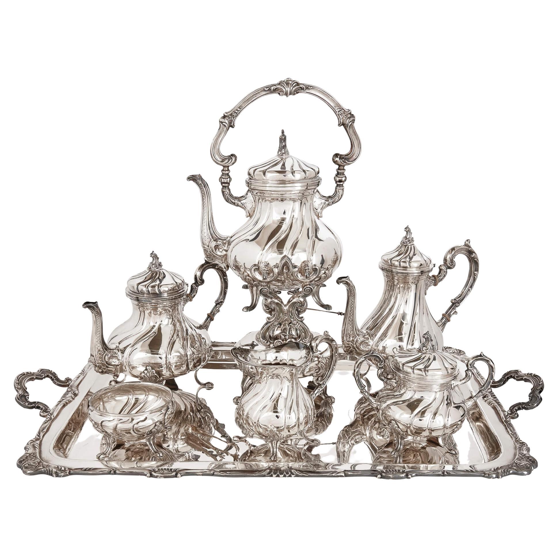 20th Century Peruvian Silver Tea and Coffee Set by Camusso For Sale
