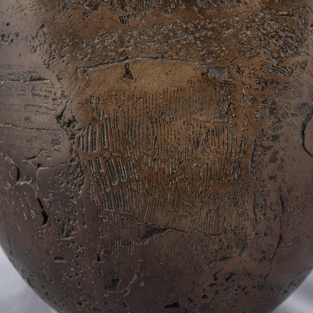 Siglo XX Peter Hayes Studio Pottery Cerámica contemporánea Botella en venta 2