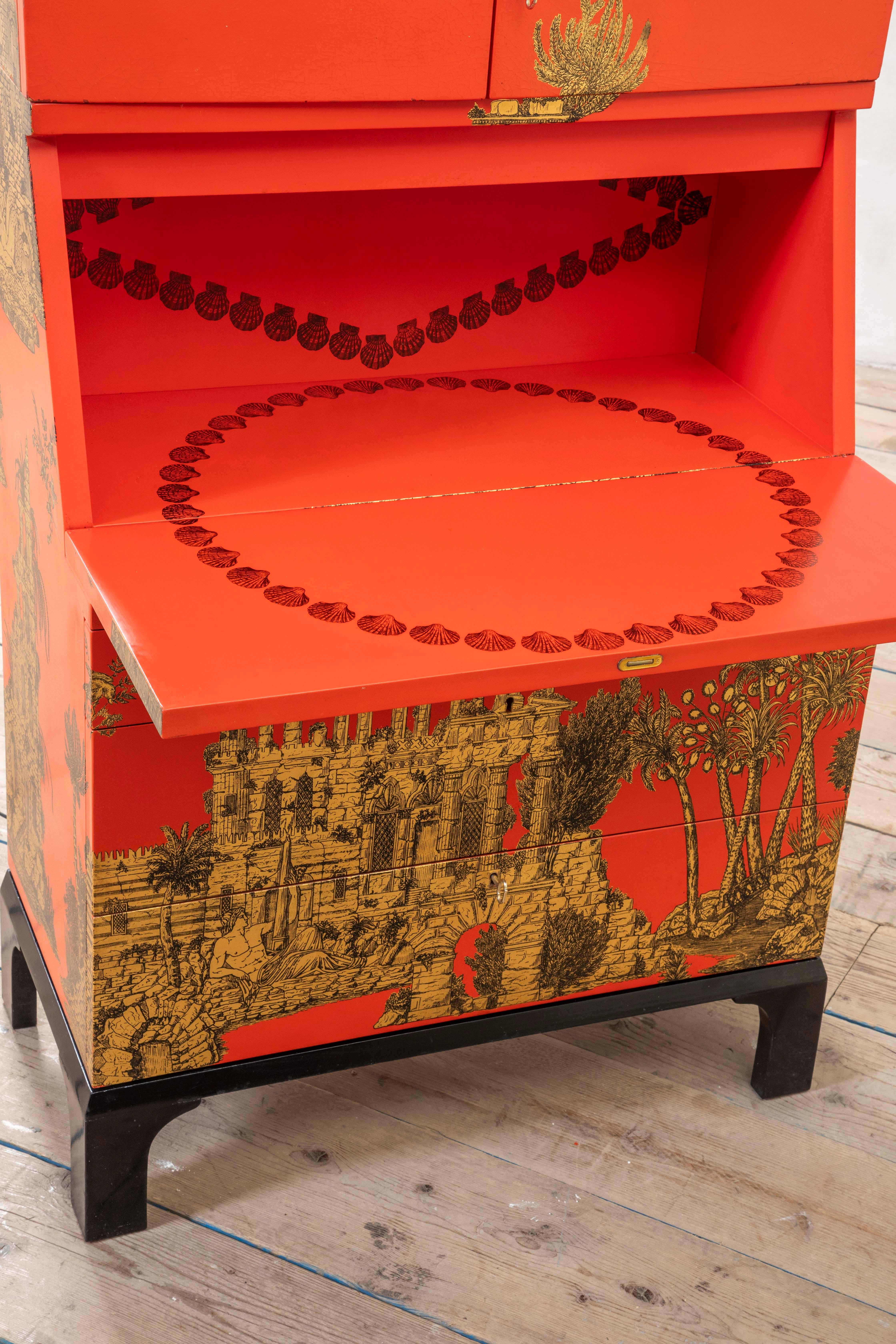 siglo XX, Piero Fornasetti Raro Trumeau mod. Gran Coromandel en venta 5