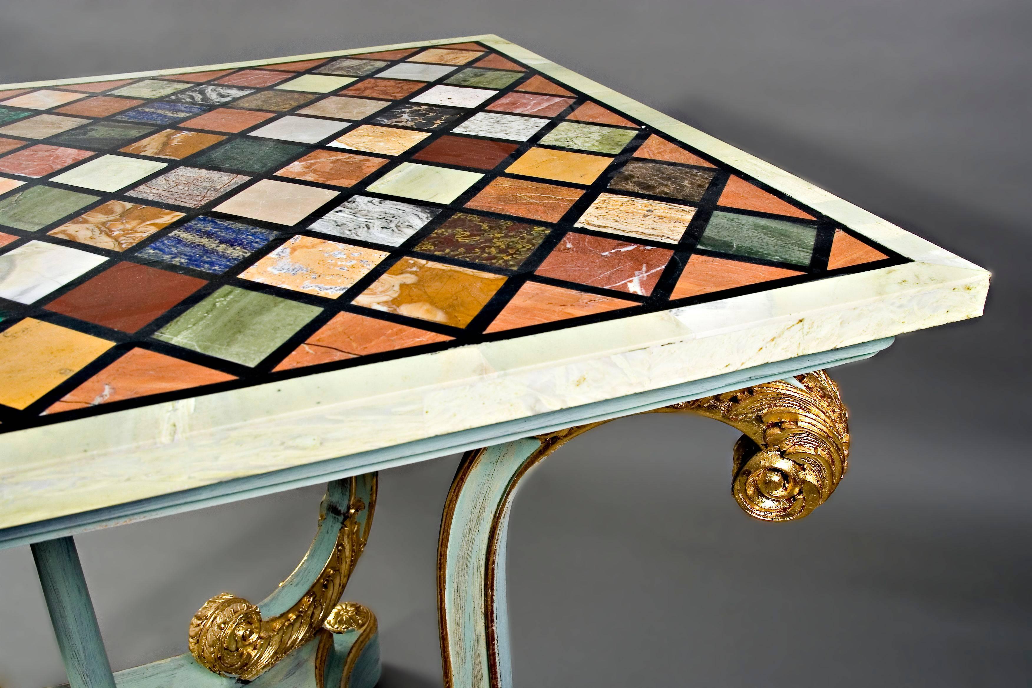 Néoclassique Table du 20e siècle en Pietra-Dura, style Classicisme bleu clair pastel en vente
