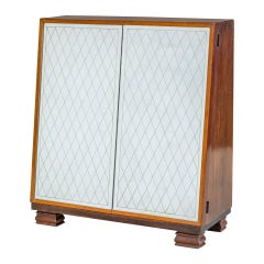 20th Century, Pietro Chiesa for Fontana Arte Mirrored Table Cabinet