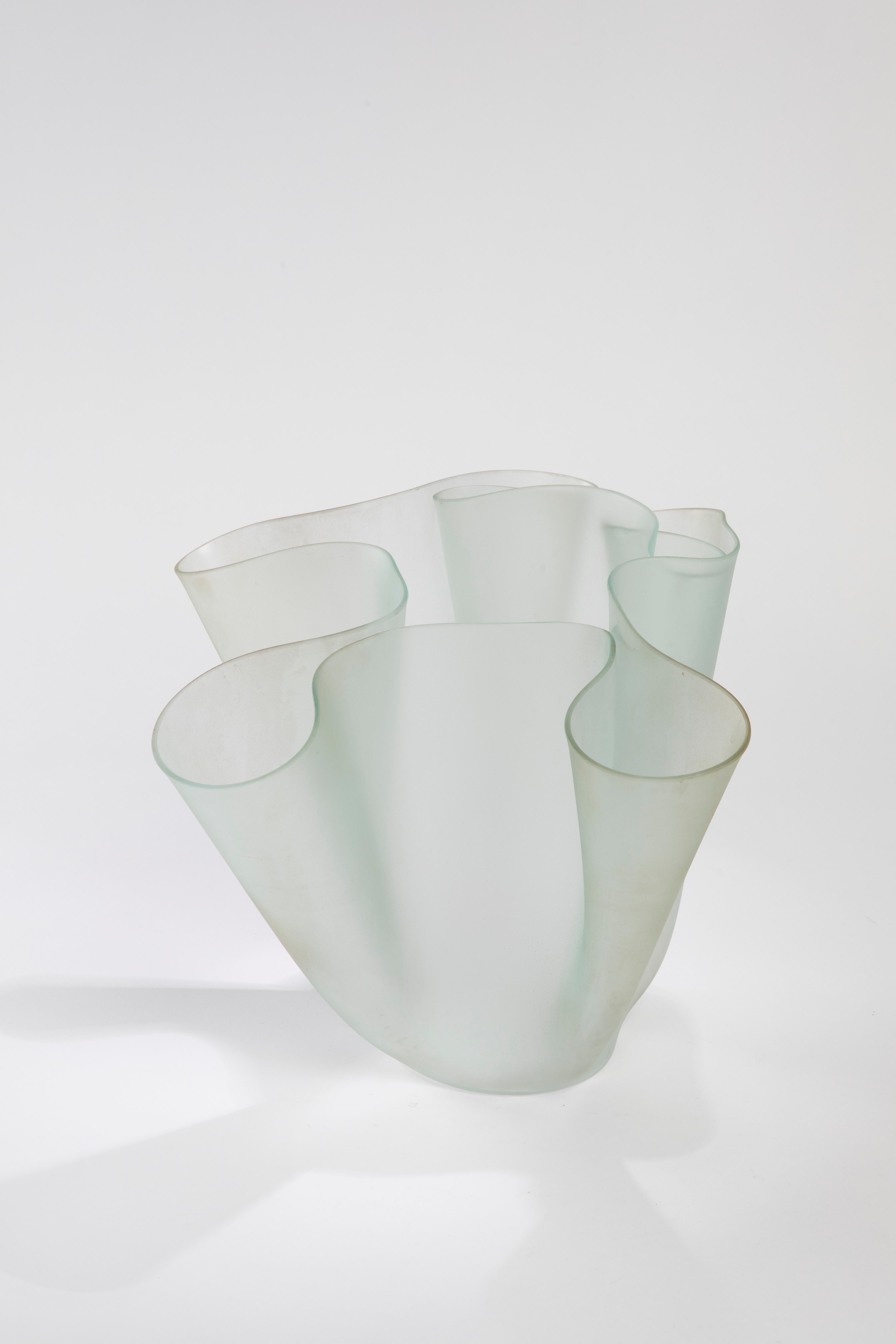 20th Century, Pietro Chiesa for Fontana Arte Vase mod. Cartoccio 30s For Sale 5