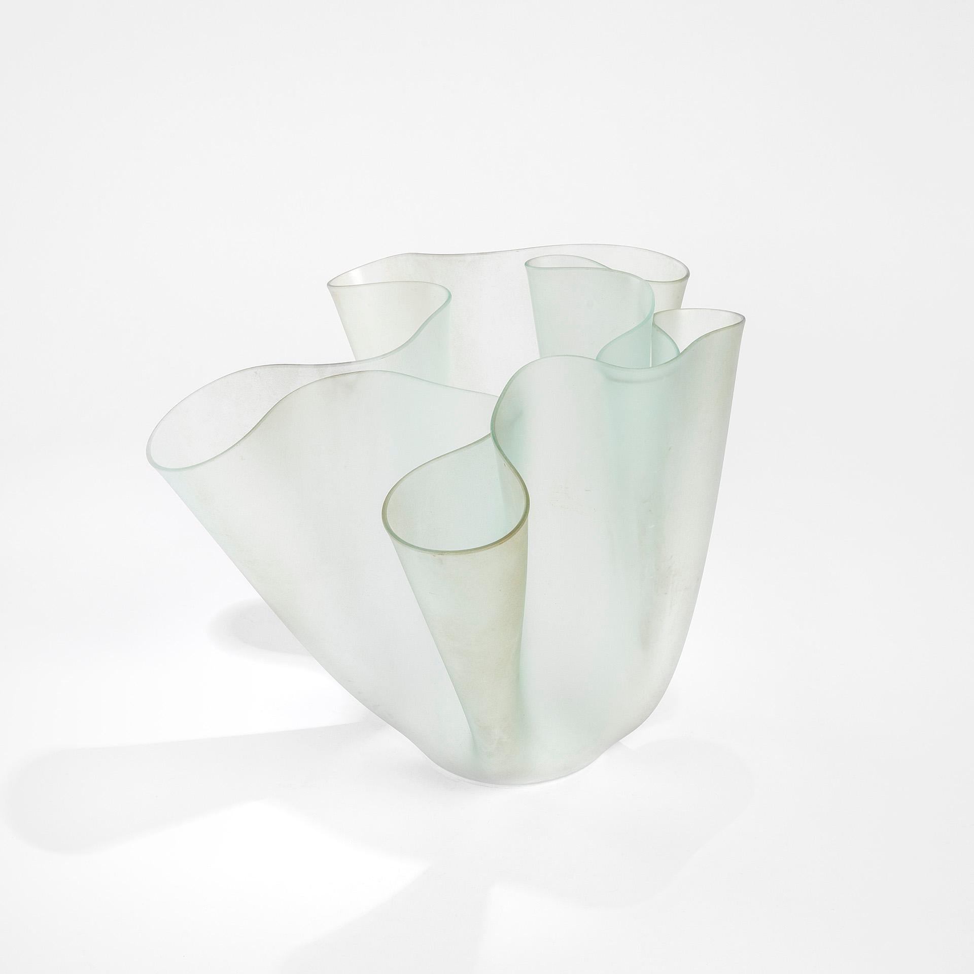 Mid-20th Century 20th Century, Pietro Chiesa for Fontana Arte Vase mod. Cartoccio 30s For Sale