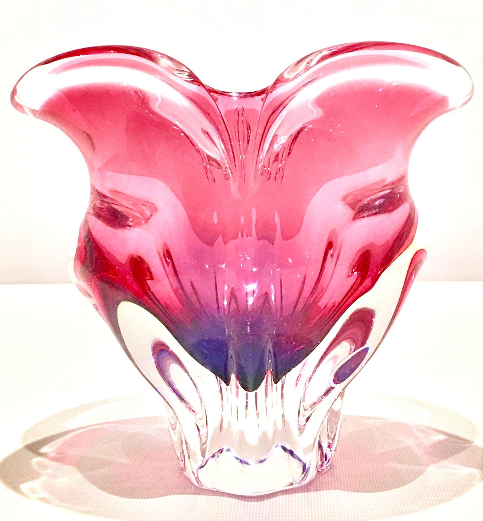 20th Century lovely organic heart form art glass bowl or vase of pink and amethyst color.