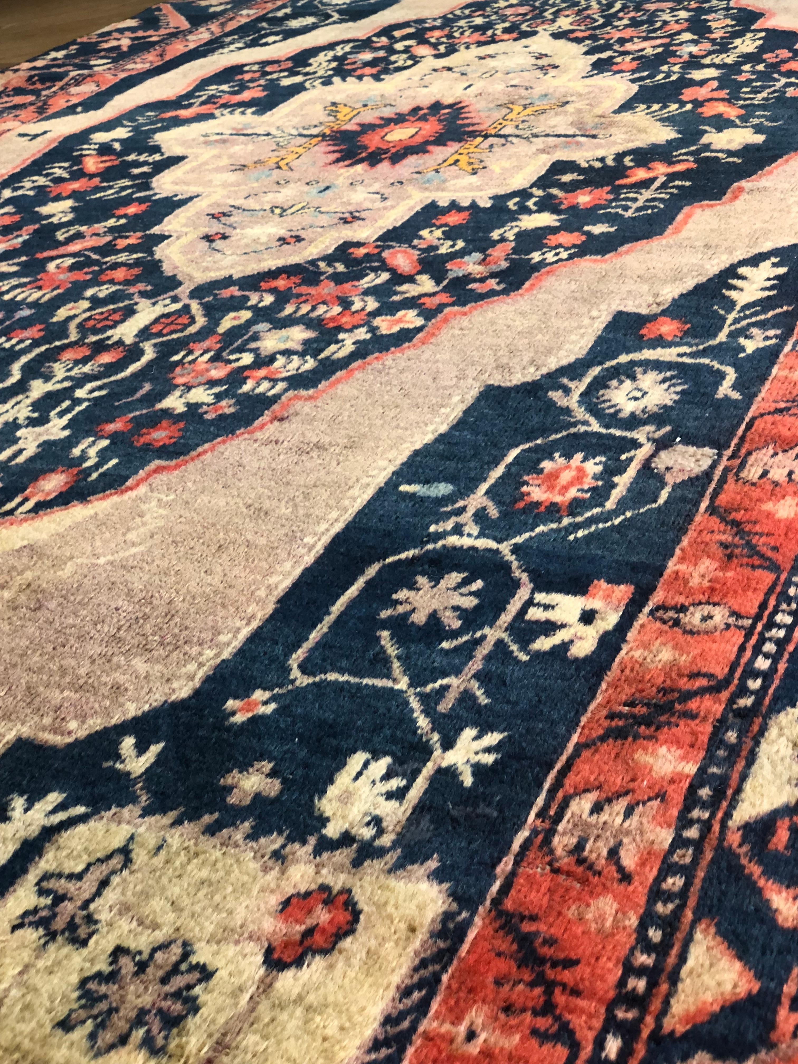 20th Century Pink and Blue Floreal with Medallion Samarkand Rug, Ca 1920 For Sale 4