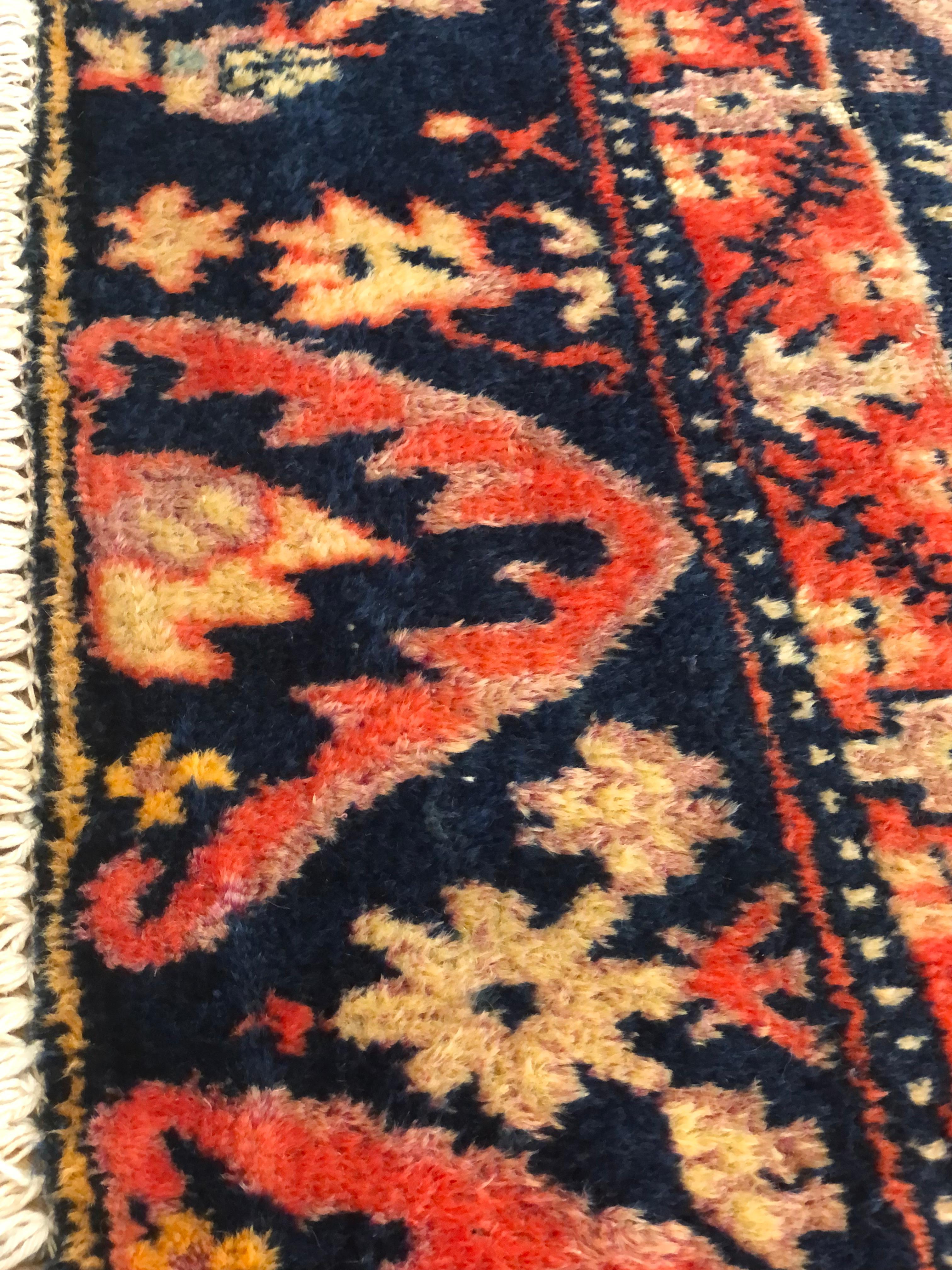 20th Century Pink and Blue Floreal with Medallion Samarkand Rug, Ca 1920 For Sale 5