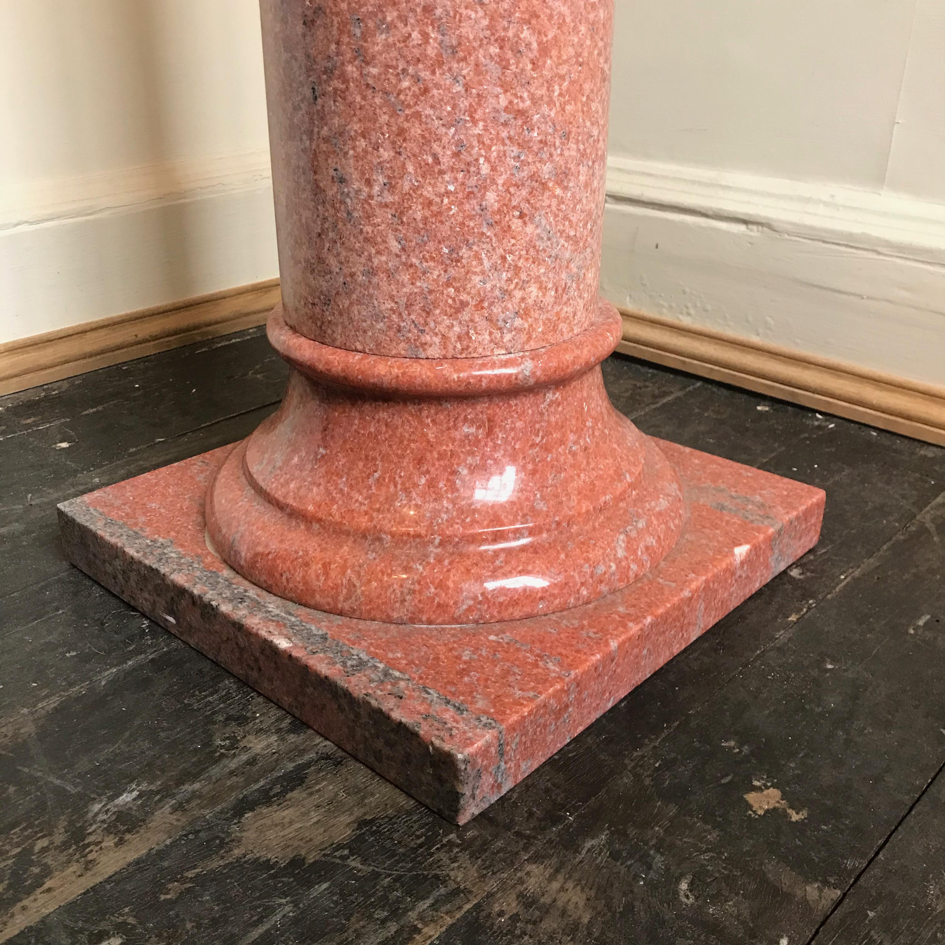 20th Century Pink Marble Column of Good Proportions In Good Condition For Sale In Tetbury, GB