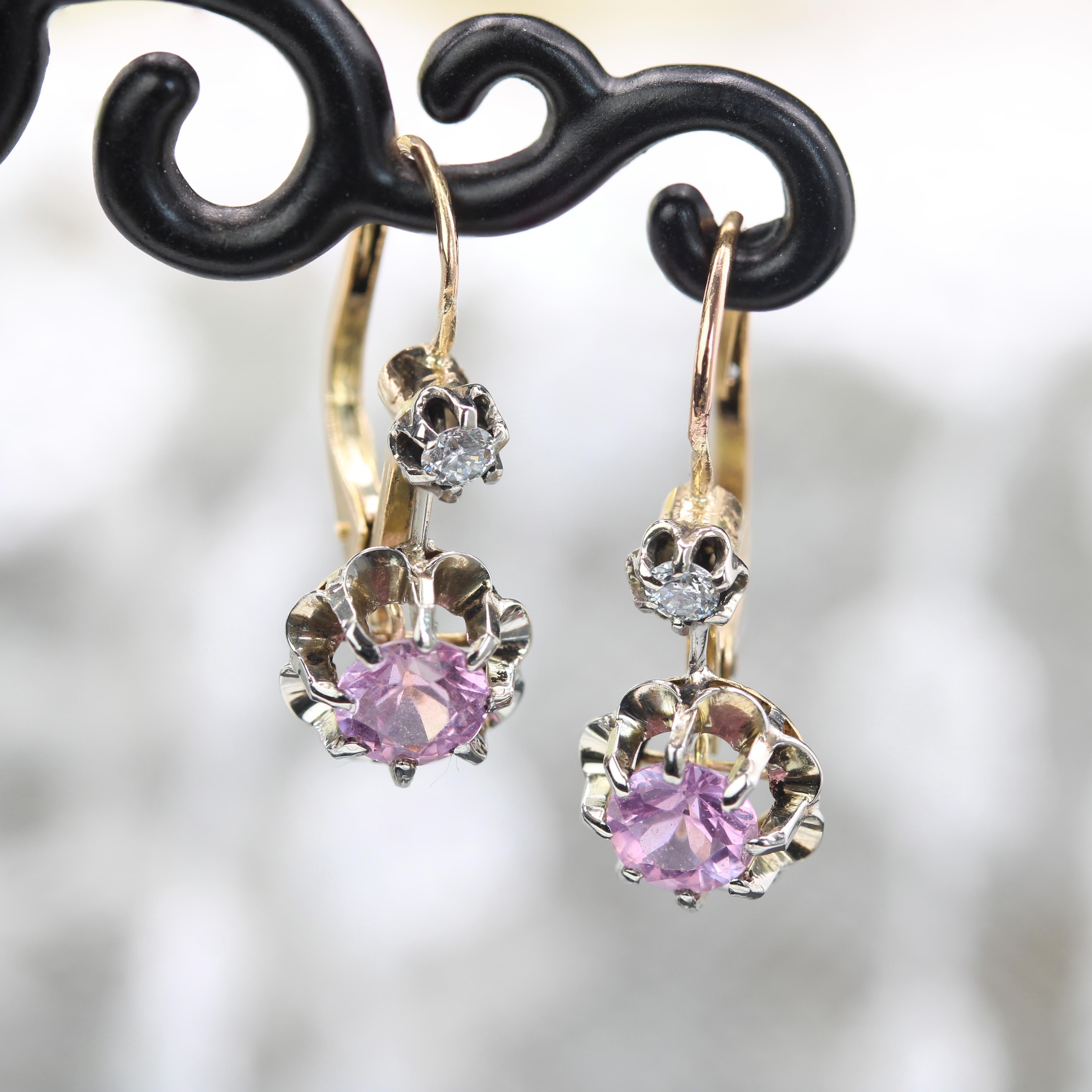 Belle Époque 20th Century Pink Sapphire 18 Karat yellow Gold Platinum Lever Back Earrings For Sale