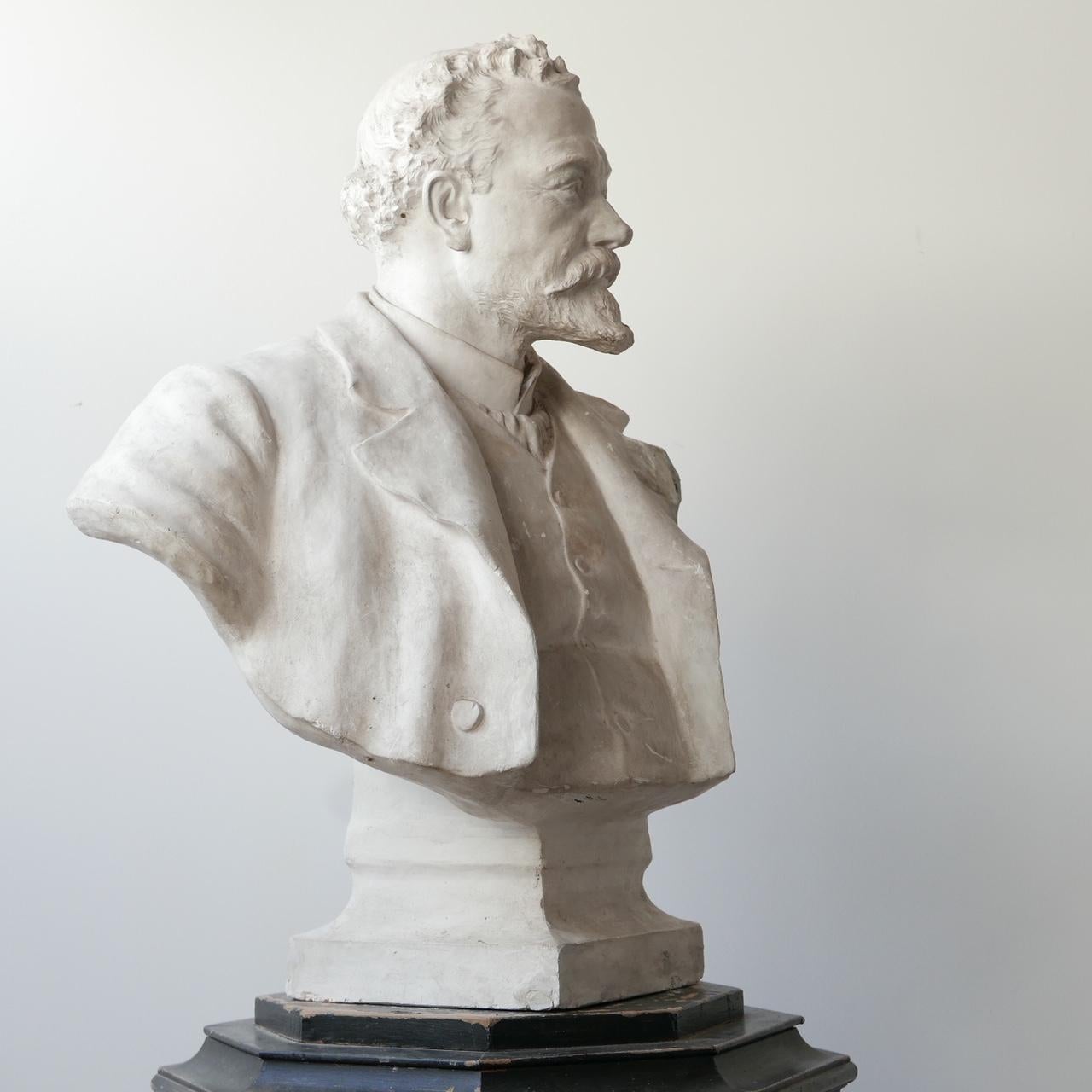 20th Century Plaster Bust of a Gentlemen For Sale 1