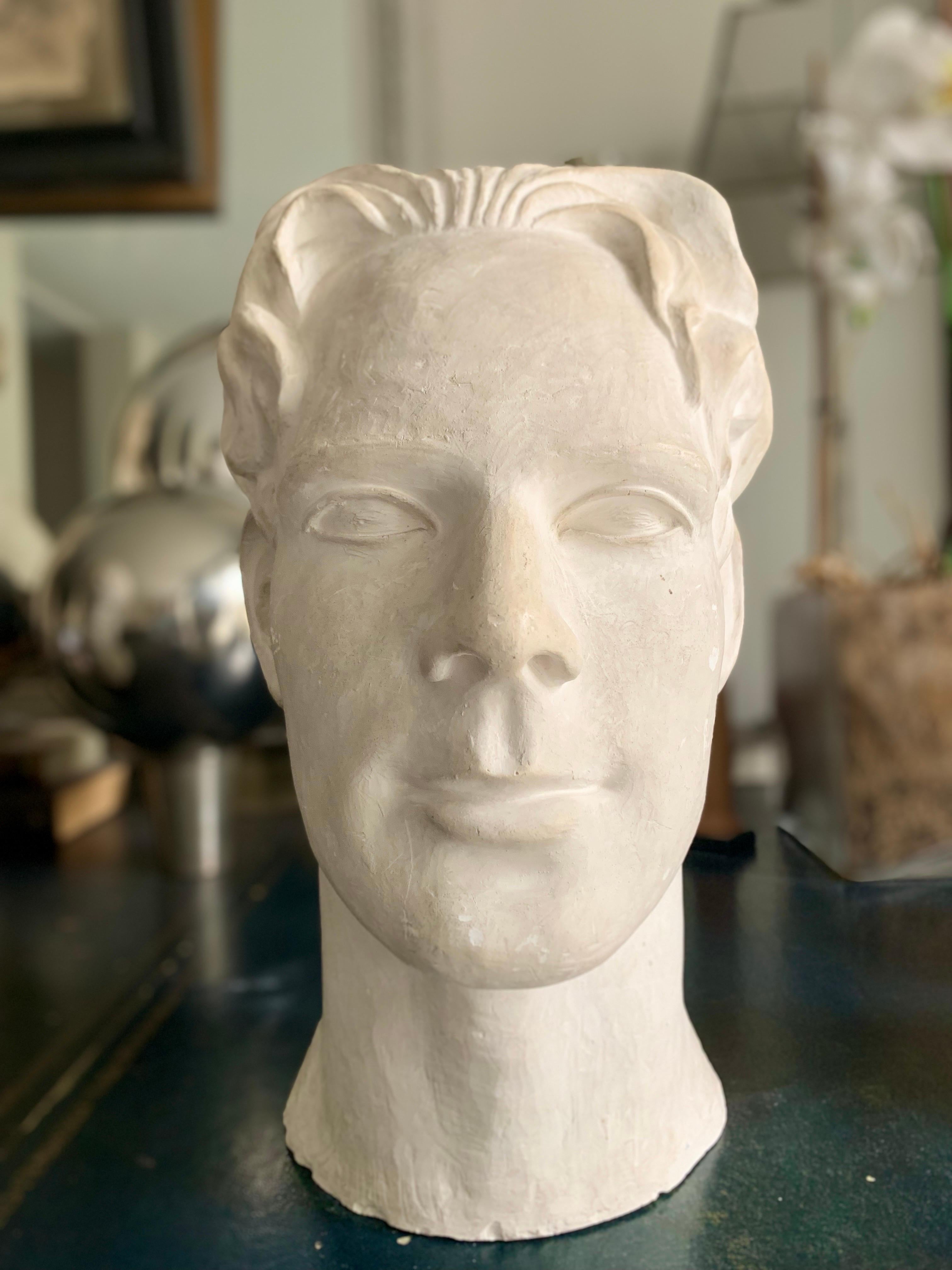 Mid-Century moderno Busto in gesso di uomo del XX secolo di Stina Edman in vendita