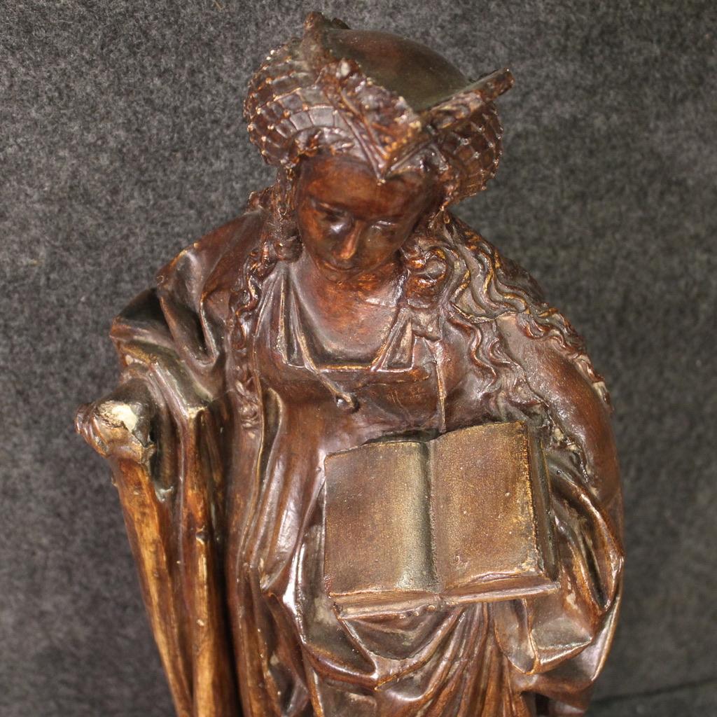 Escultura religiosa flamenca de escayola del siglo XX Santa Catalina de Alejandría 4