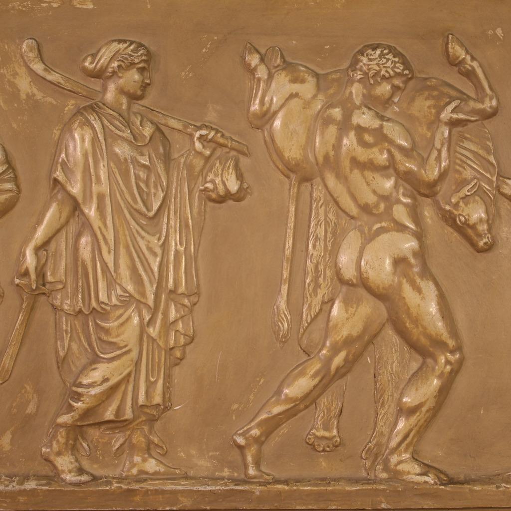 sculpture de bas-relief italienne en plâtre du 20e siècle, années 1950 en vente 9