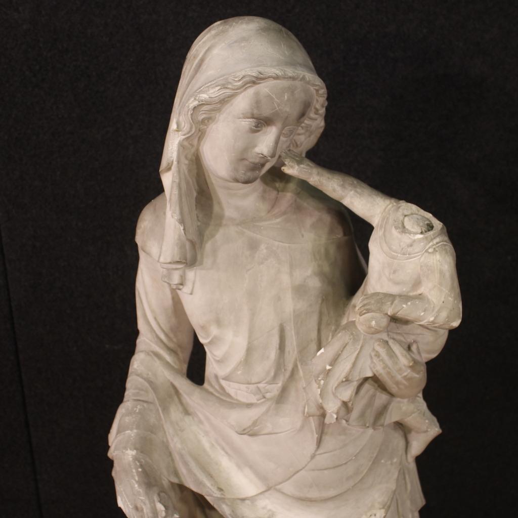 20th Century Plaster Italian Religious Sculpture Madonna with Child, 1920 For Sale 7