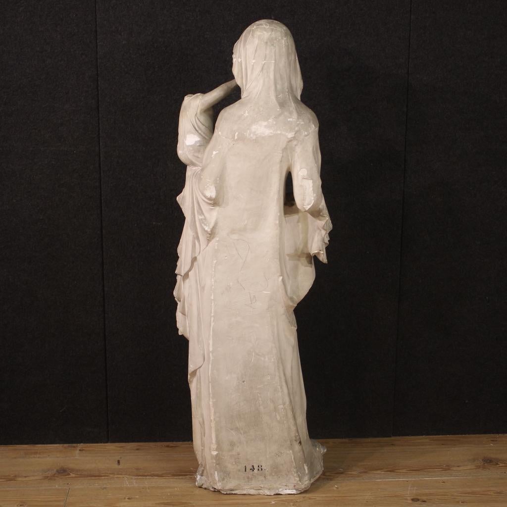 20th Century Plaster Italian Religious Sculpture Madonna with Child, 1920 For Sale 1