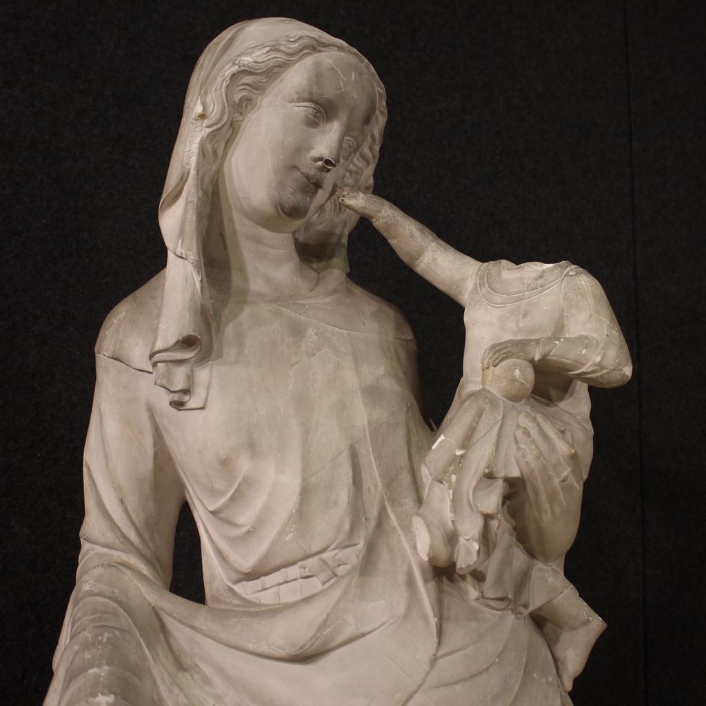 20th Century Plaster Italian Religious Sculpture Madonna with Child, 1920 For Sale 4