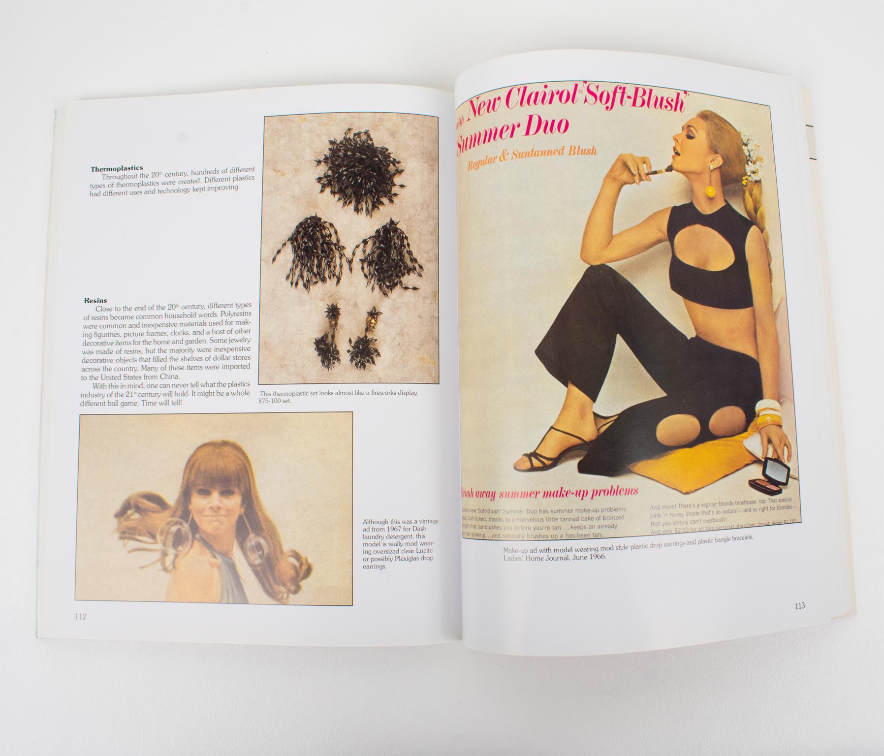 Paper 20th Century Plastic Jewelry, English Book by Roseann Ettinger, 2007 For Sale