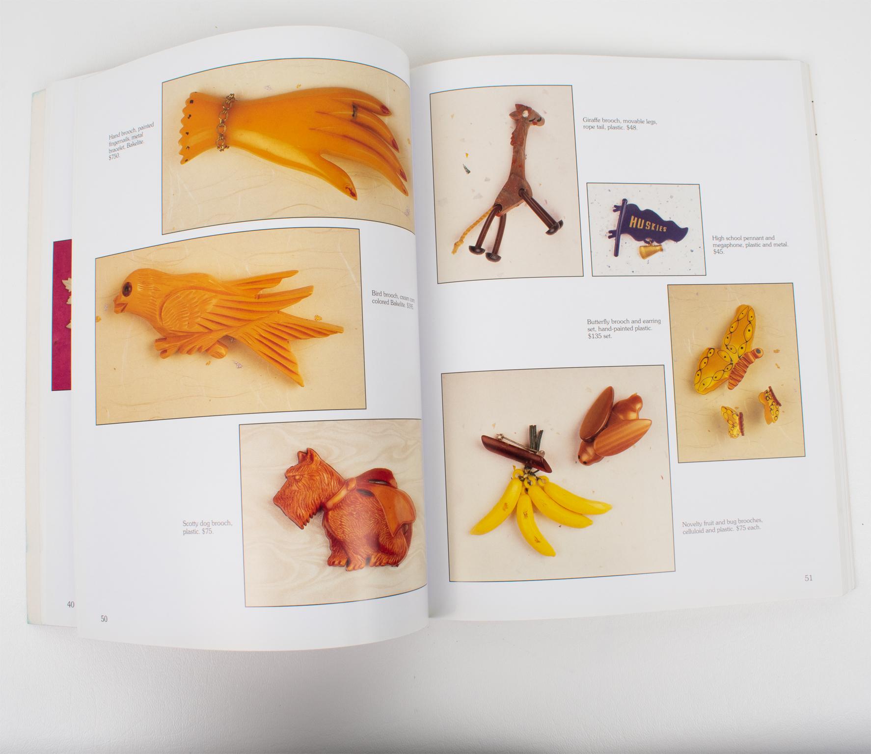 20th Century Plastic Jewelry, English Book by Roseann Ettinger, 2007 For Sale 1