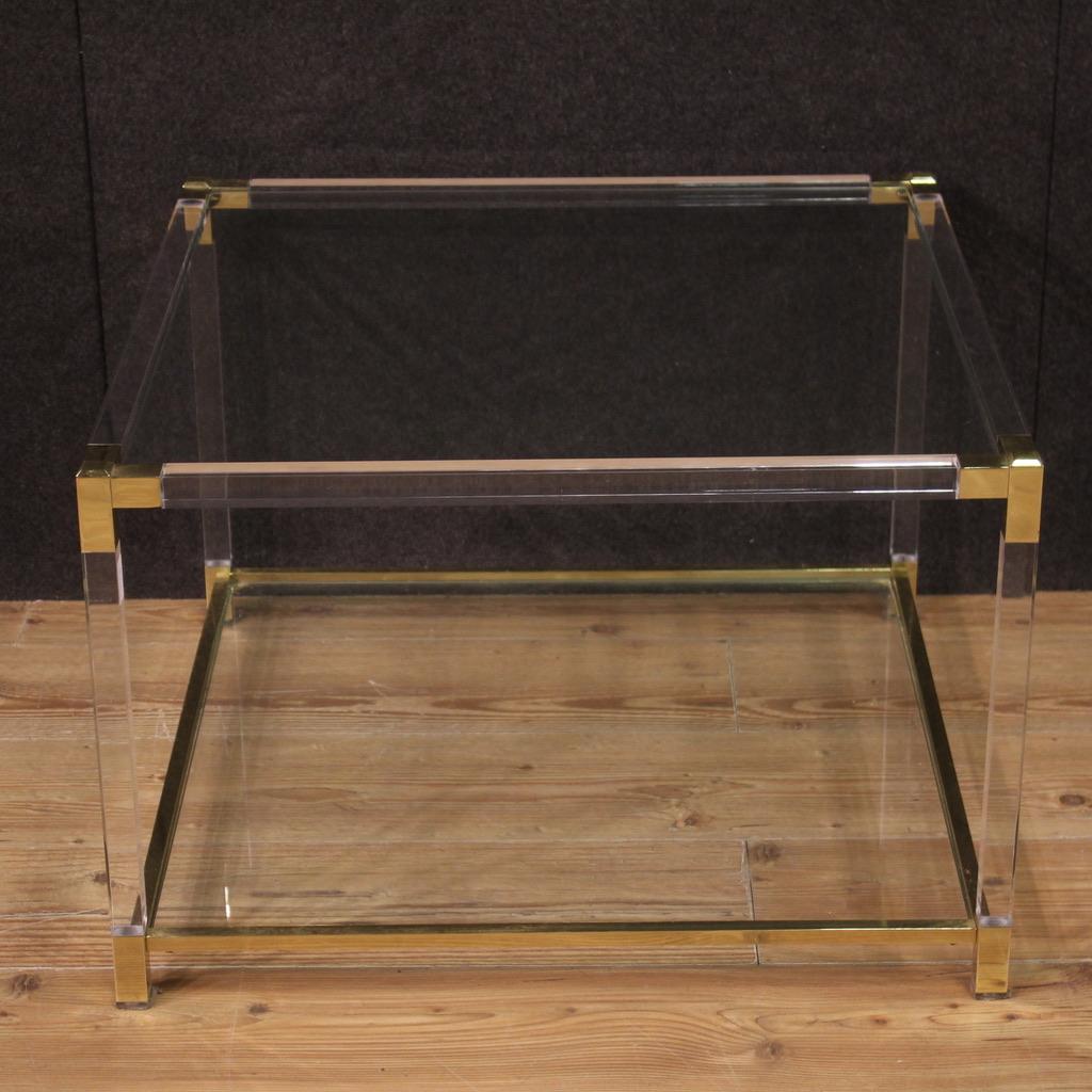 20th Century Plexiglass Glass and Gold Metal Design Italian Coffee Table, 1980 For Sale 1