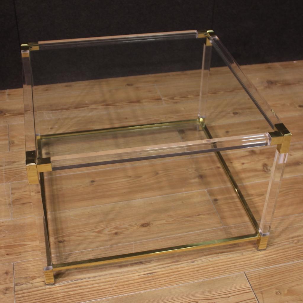20th Century Plexiglass Glass and Gold Metal Design Italian Coffee Table, 1980 For Sale 6