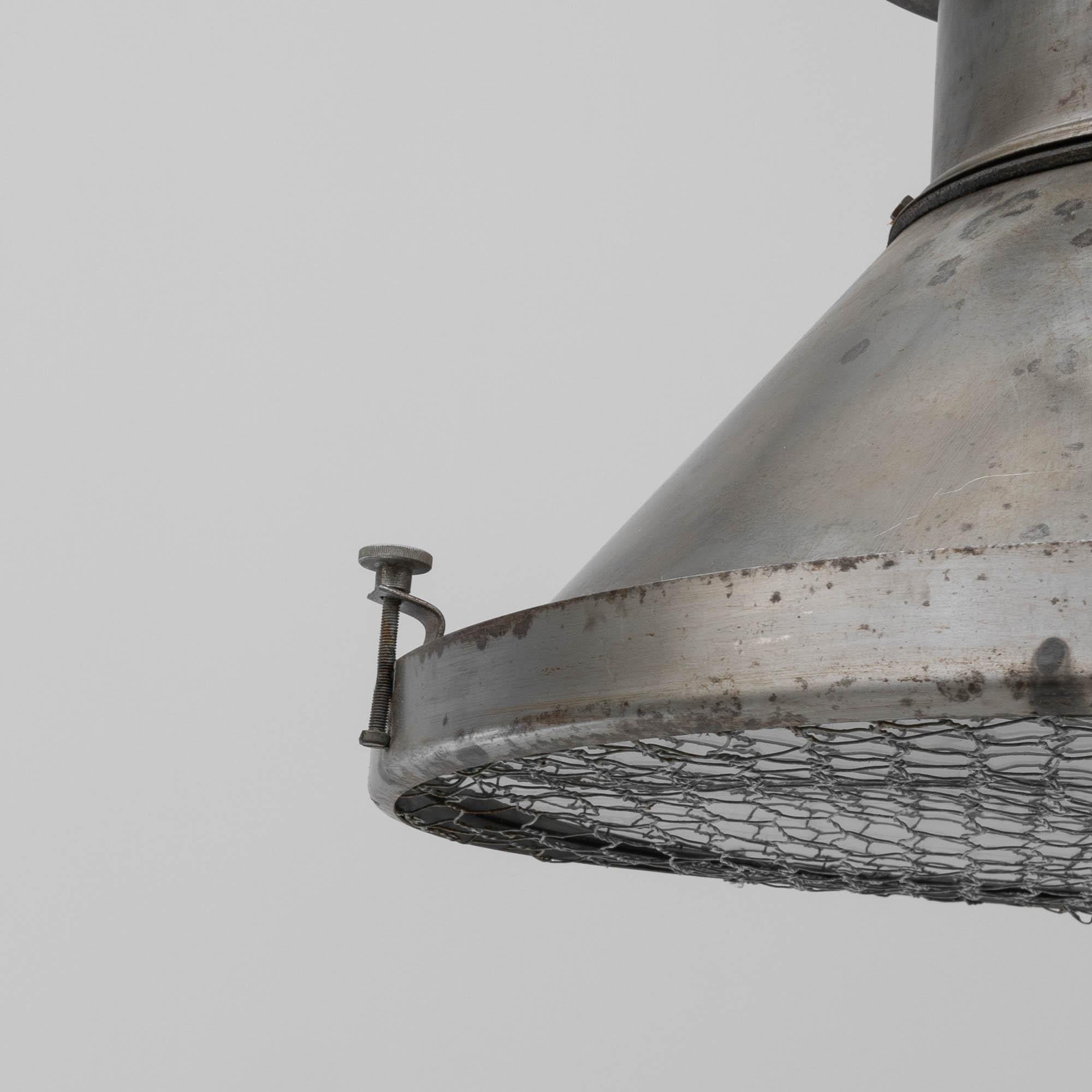 20th Century Polish Metal Pendant Lamp For Sale 8
