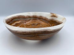 Vide poche de ónice pulido del siglo XX con inclusión de corazón natural