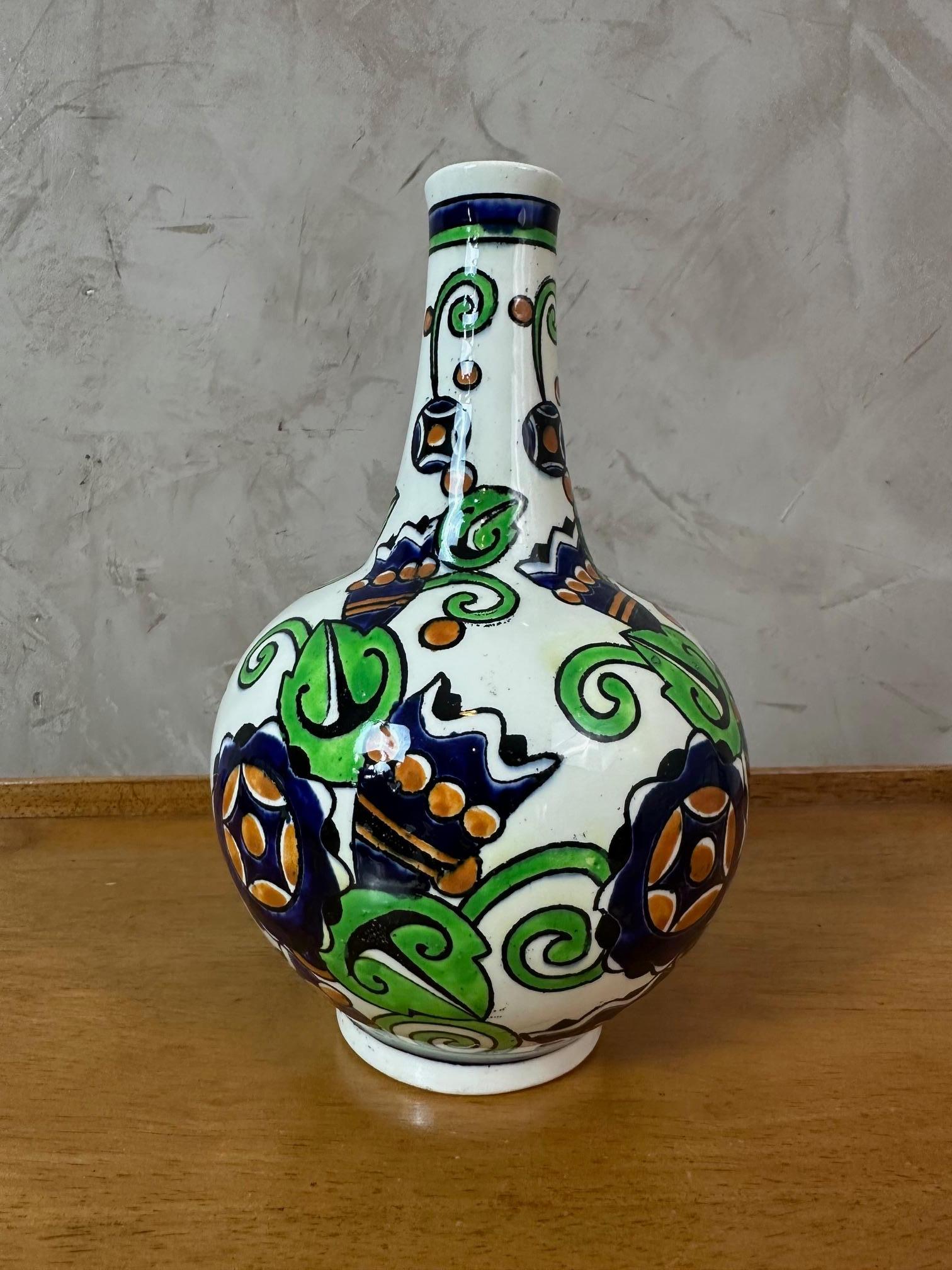 Belga Vaso in ceramica policroma del XX secolo Charles Catteau for Boch Freres in vendita