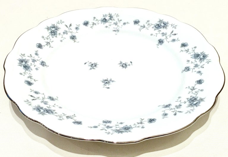 20th Century Porcelain and Platinum German Dinnerware S/25 By, Haviland at 1stDibs german