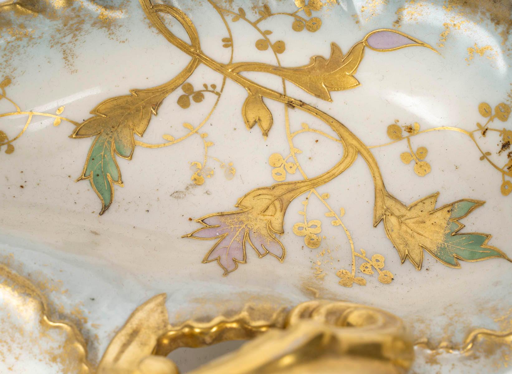20th Century Porcelain Bowl and Aperitif Stand, Napoleon III Style. For Sale 4