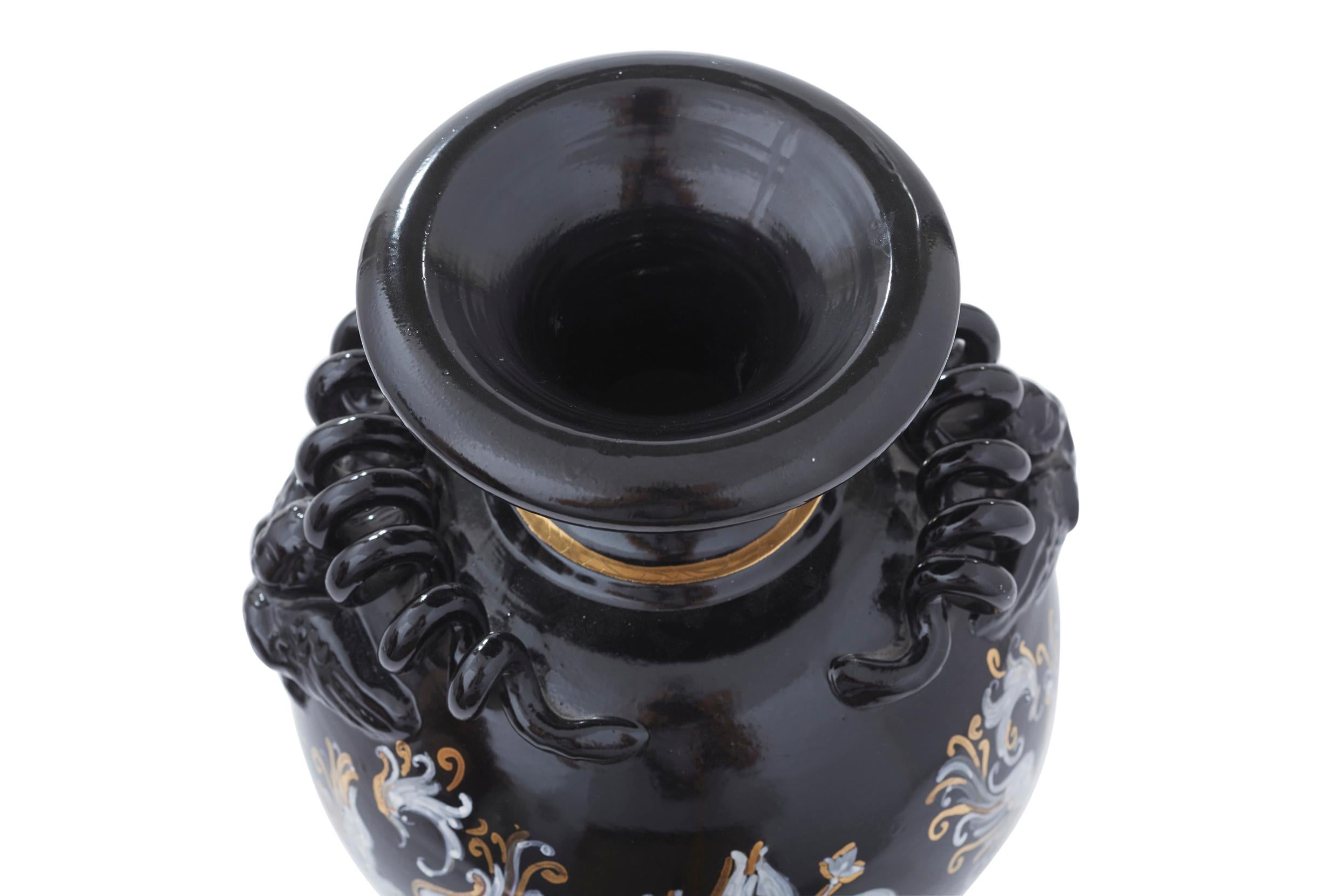 20th Century Porcelain Decorative Piece / Vase For Sale 4