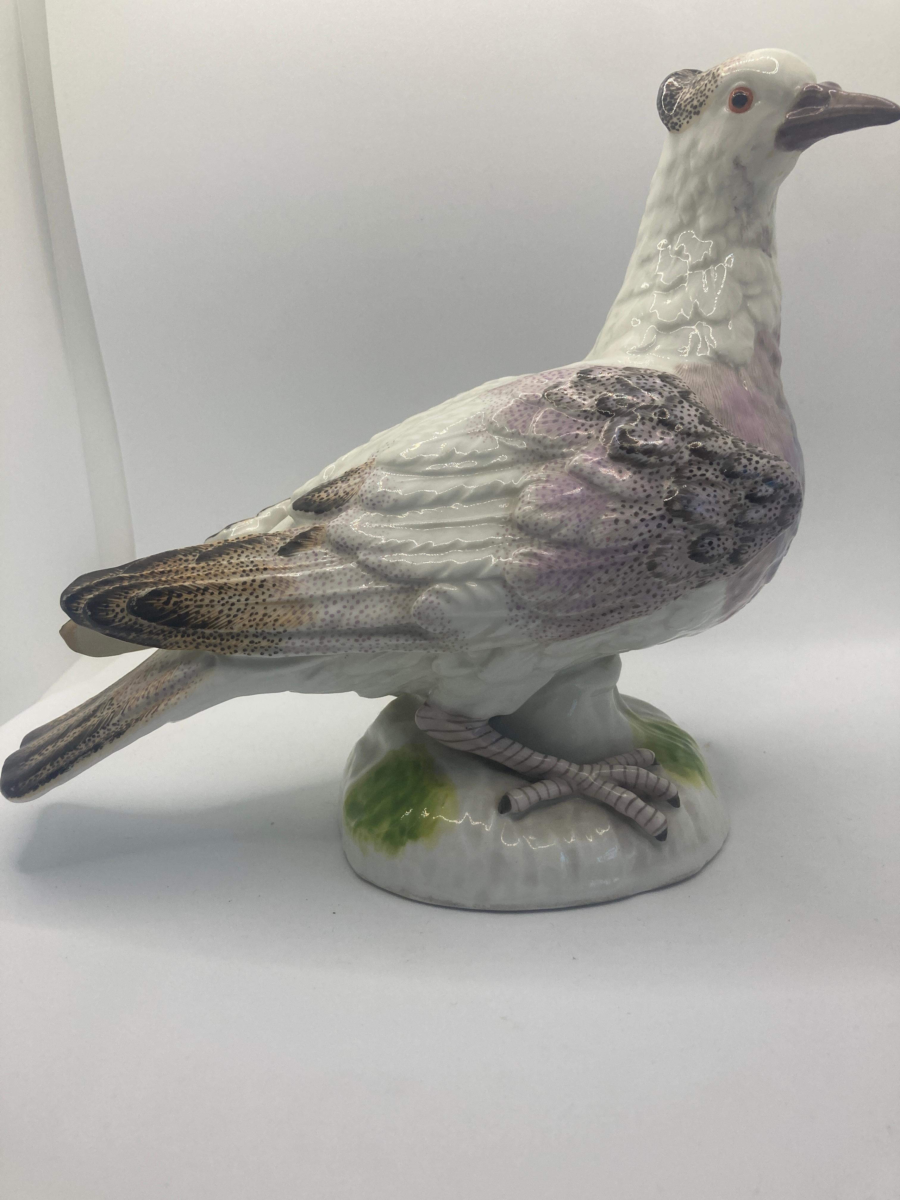 Porzellanfigur einer Taube aus dem 20. im Angebot 3