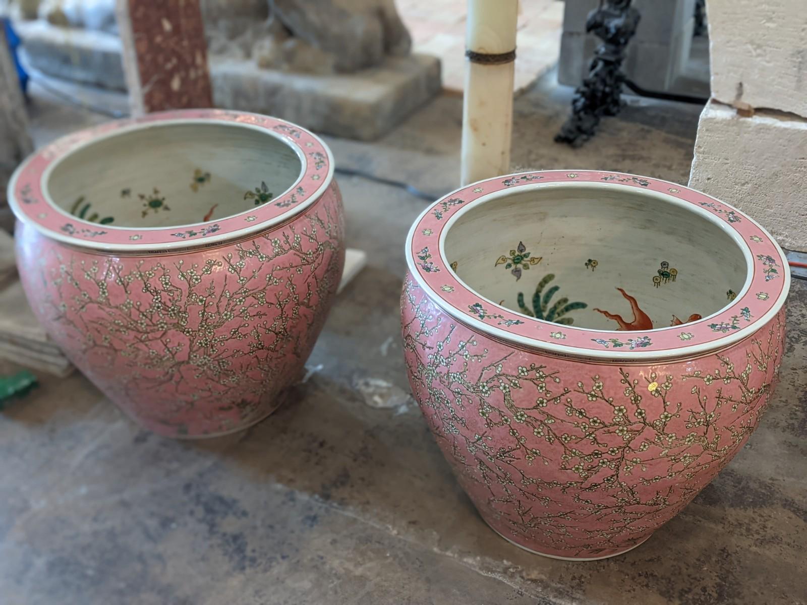 Chinese 20th Century Porcelain Fish Bowls from China For Sale