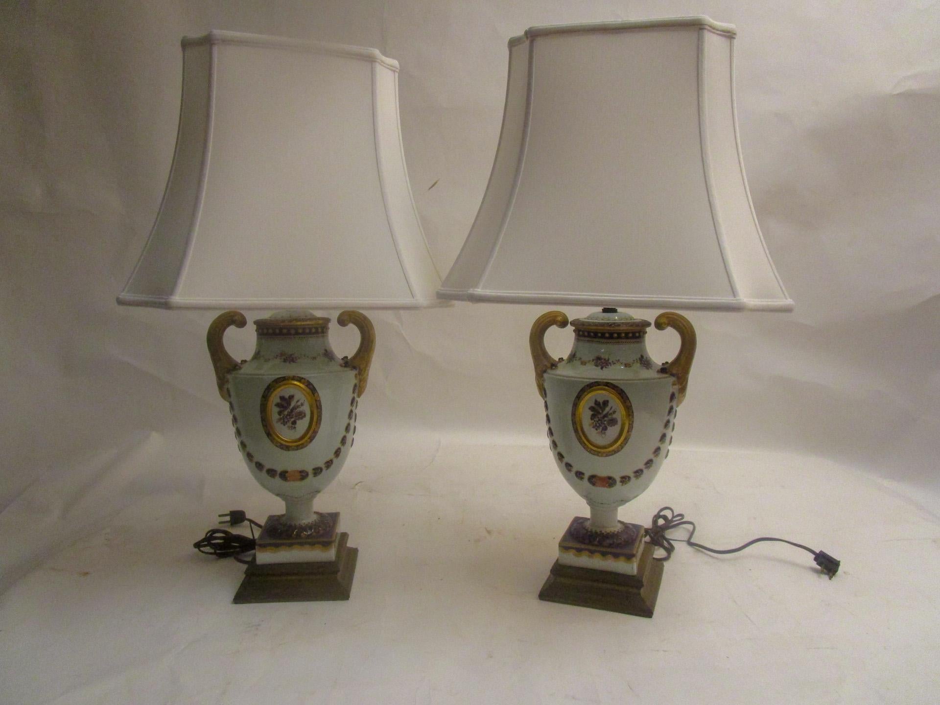 20th Century Porcelain Lamp Pair by Mottahedeh For Sale 5