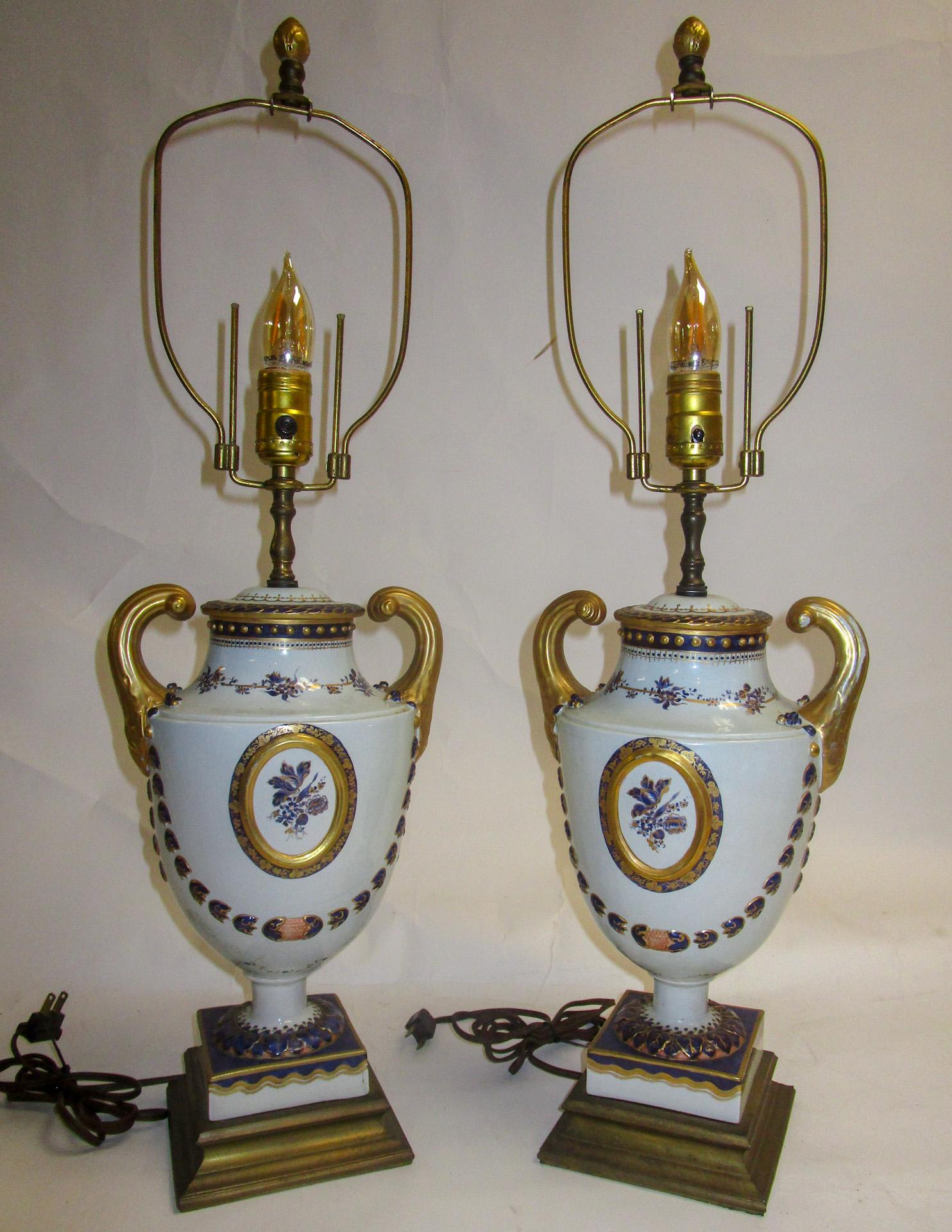 20th Century Porcelain Lamp Pair by Mottahedeh For Sale 6