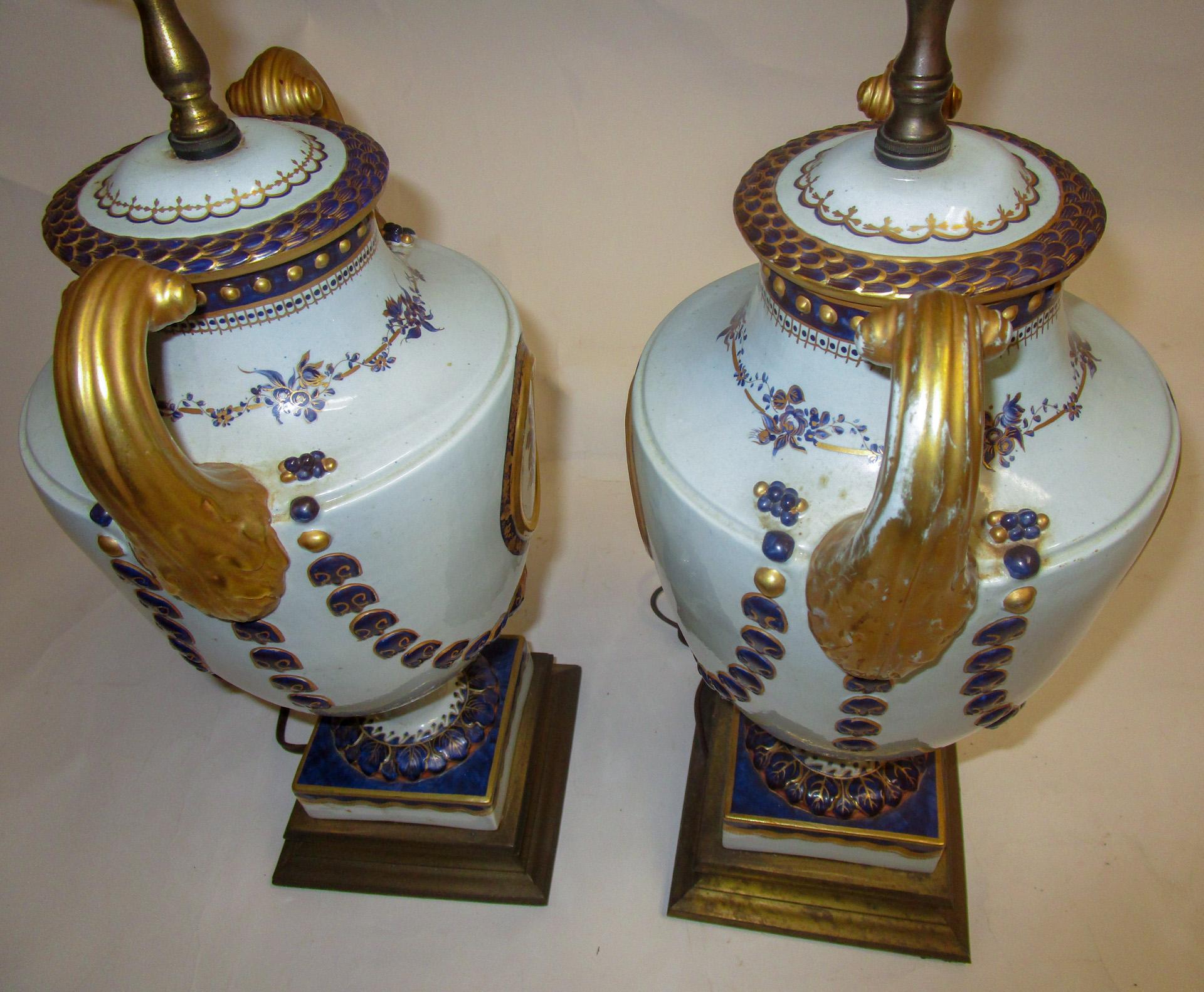 Hand-Painted 20th Century Porcelain Lamp Pair by Mottahedeh