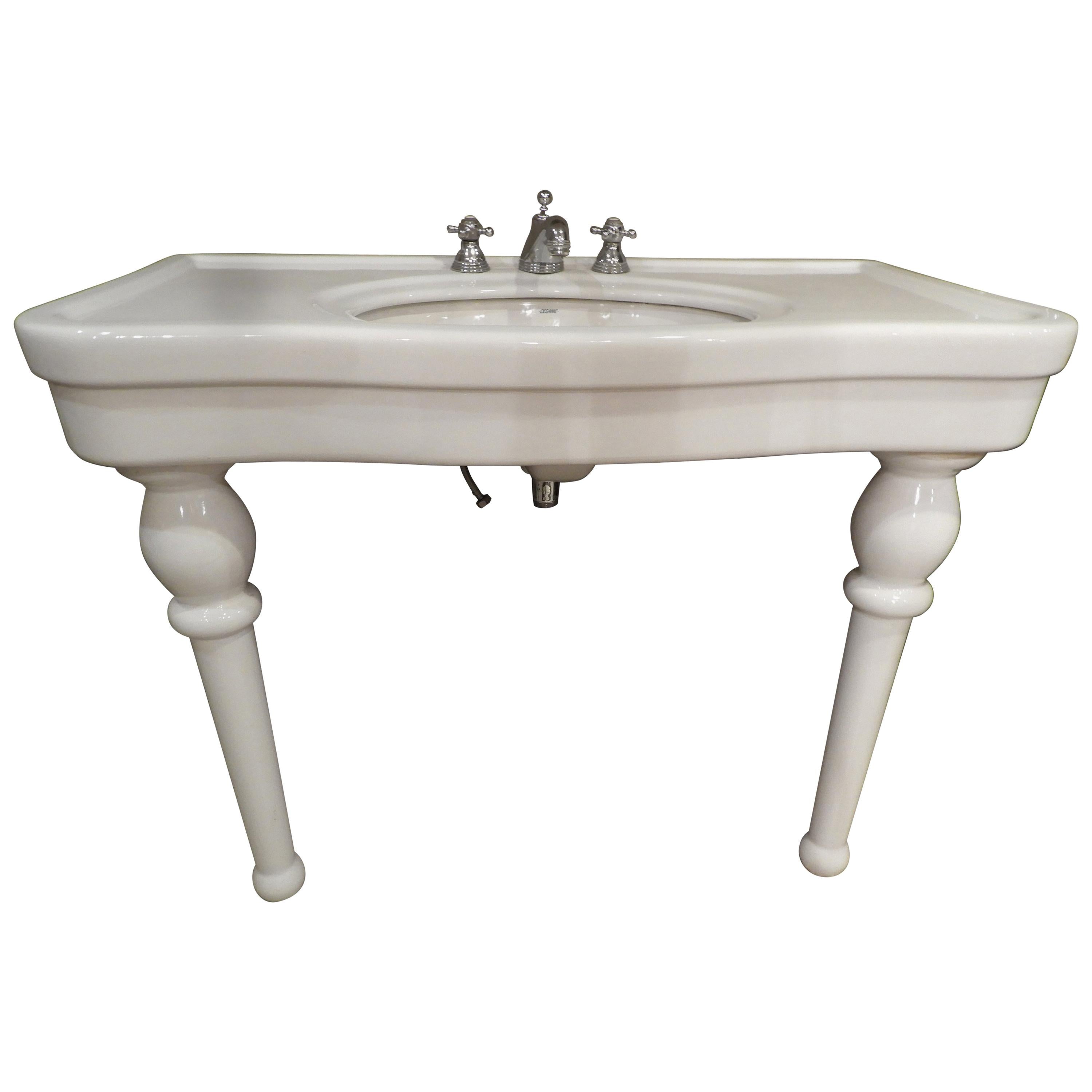 20th Century Porcelain Sink For Sale