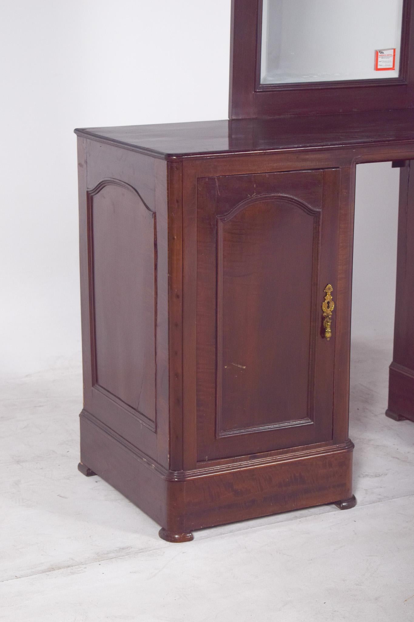 Late Victorian 20th Century Portuguese Dressing Table with Mirror For Sale