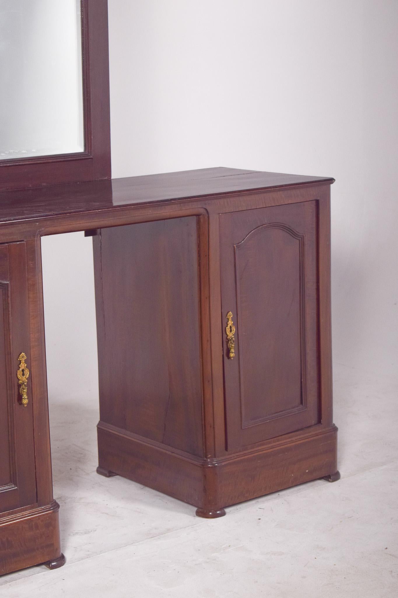 20th Century Portuguese Dressing Table with Mirror For Sale 1