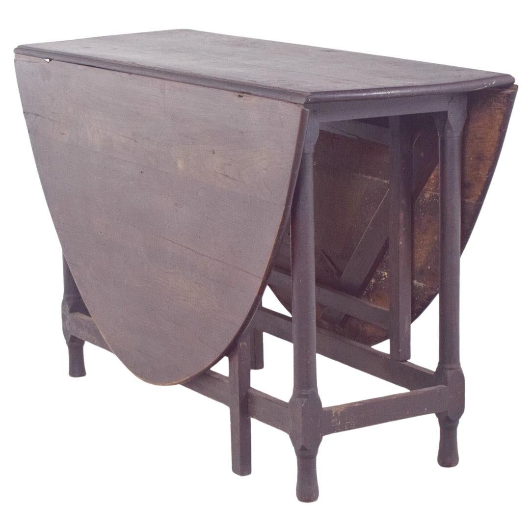 20th Century Portuguese Flip Flap Oval-Top Table