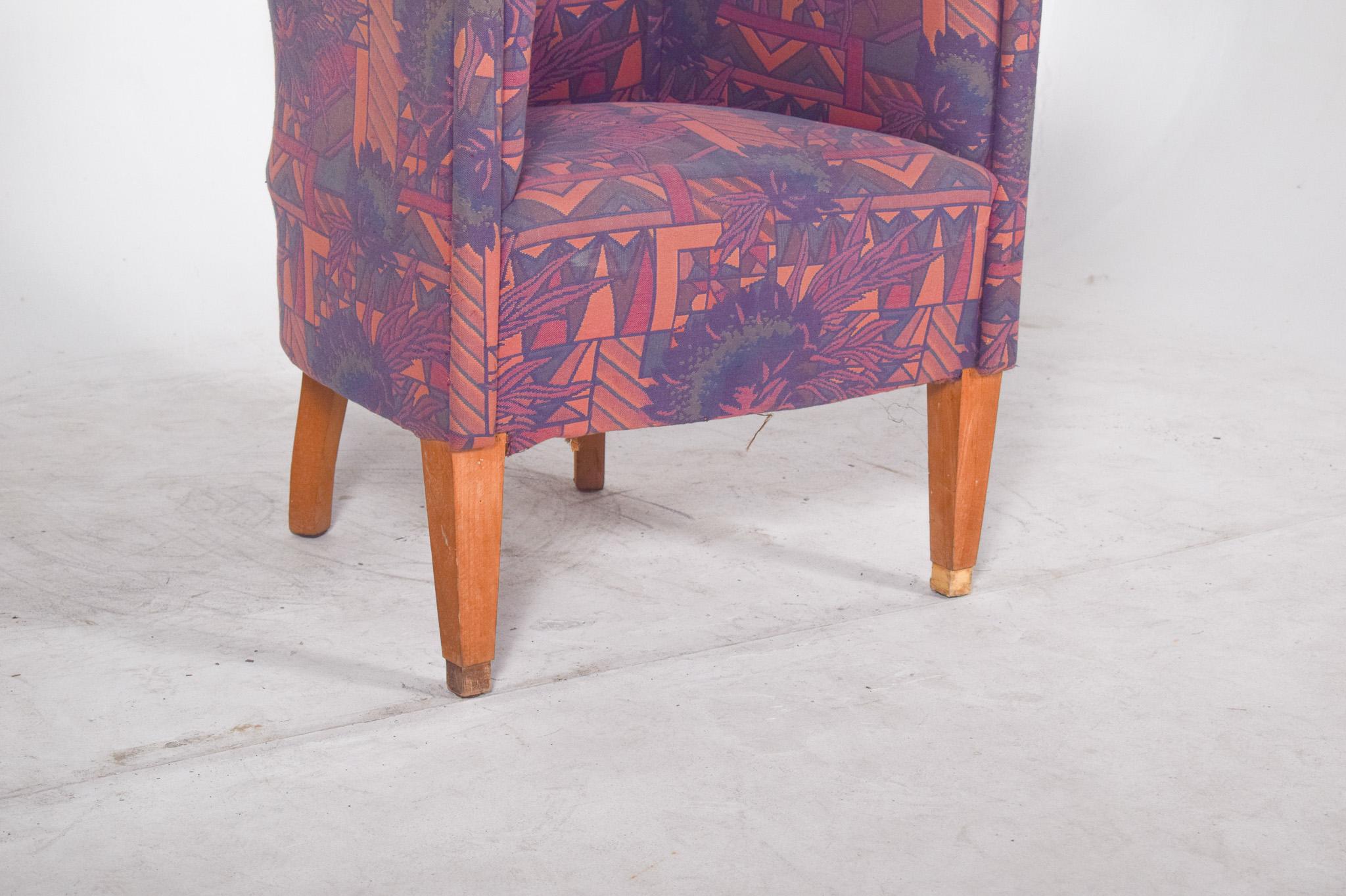 20ième siècle Chaise basse portugaise du 20e siècle en vente