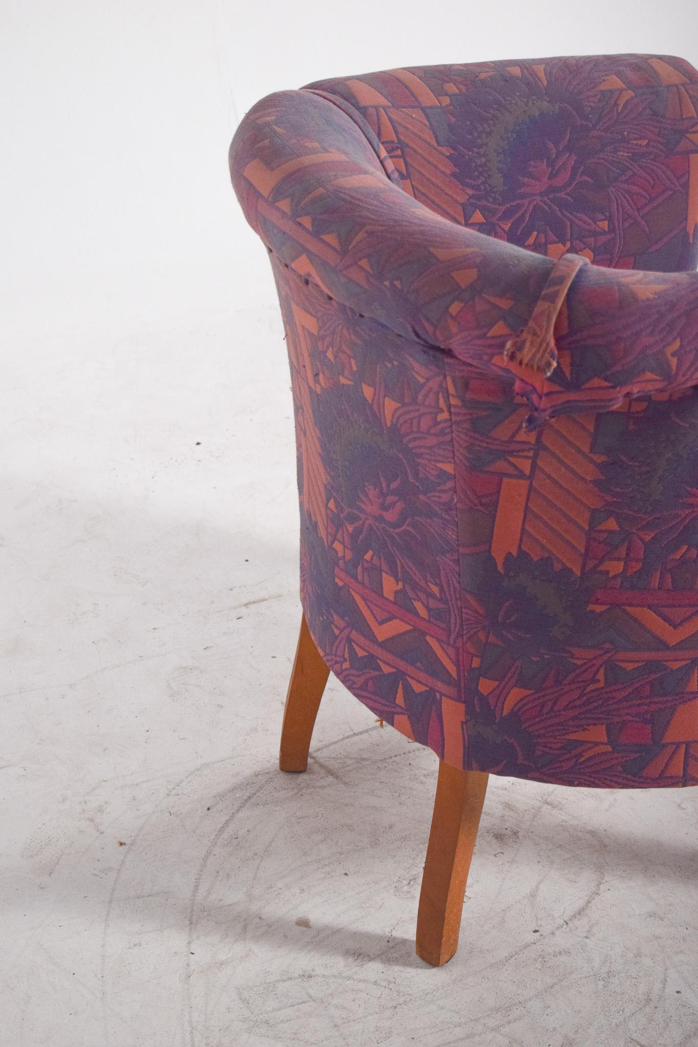 Chaise basse portugaise du 20e siècle en vente 1