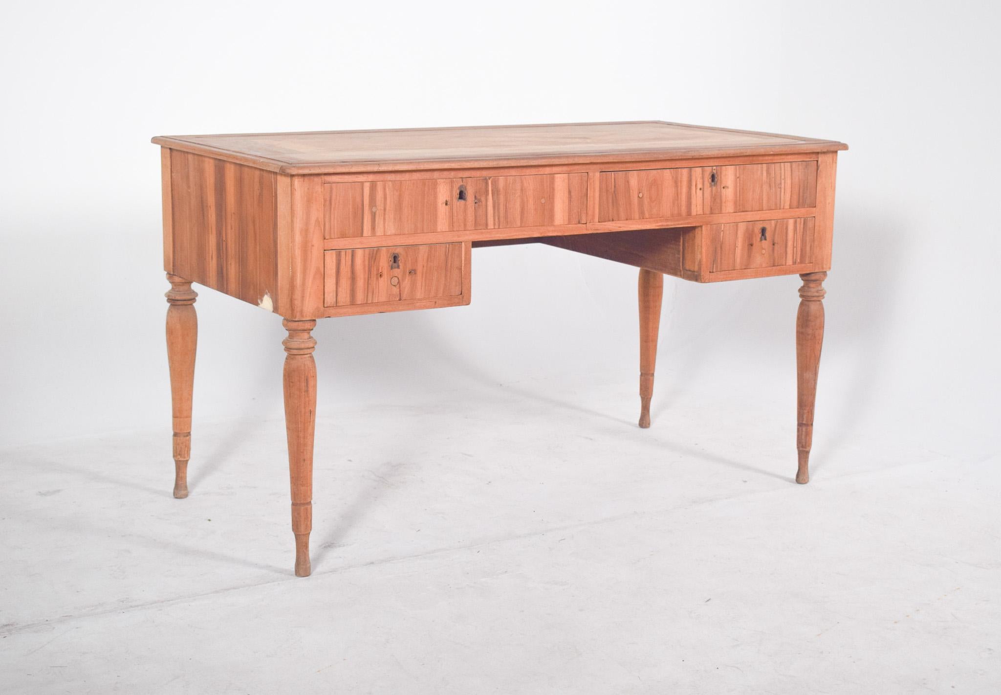 Late Victorian 20th Century Portuguese Romantic Desk For Sale