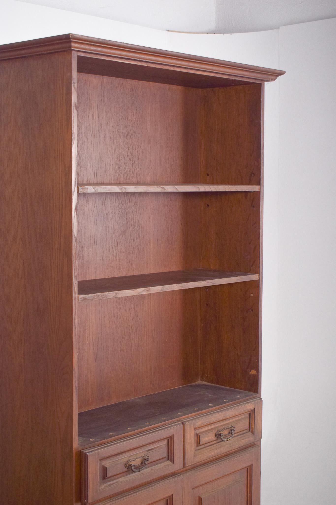 Altro Scaffale portoghese del XX secolo in Wood in vendita