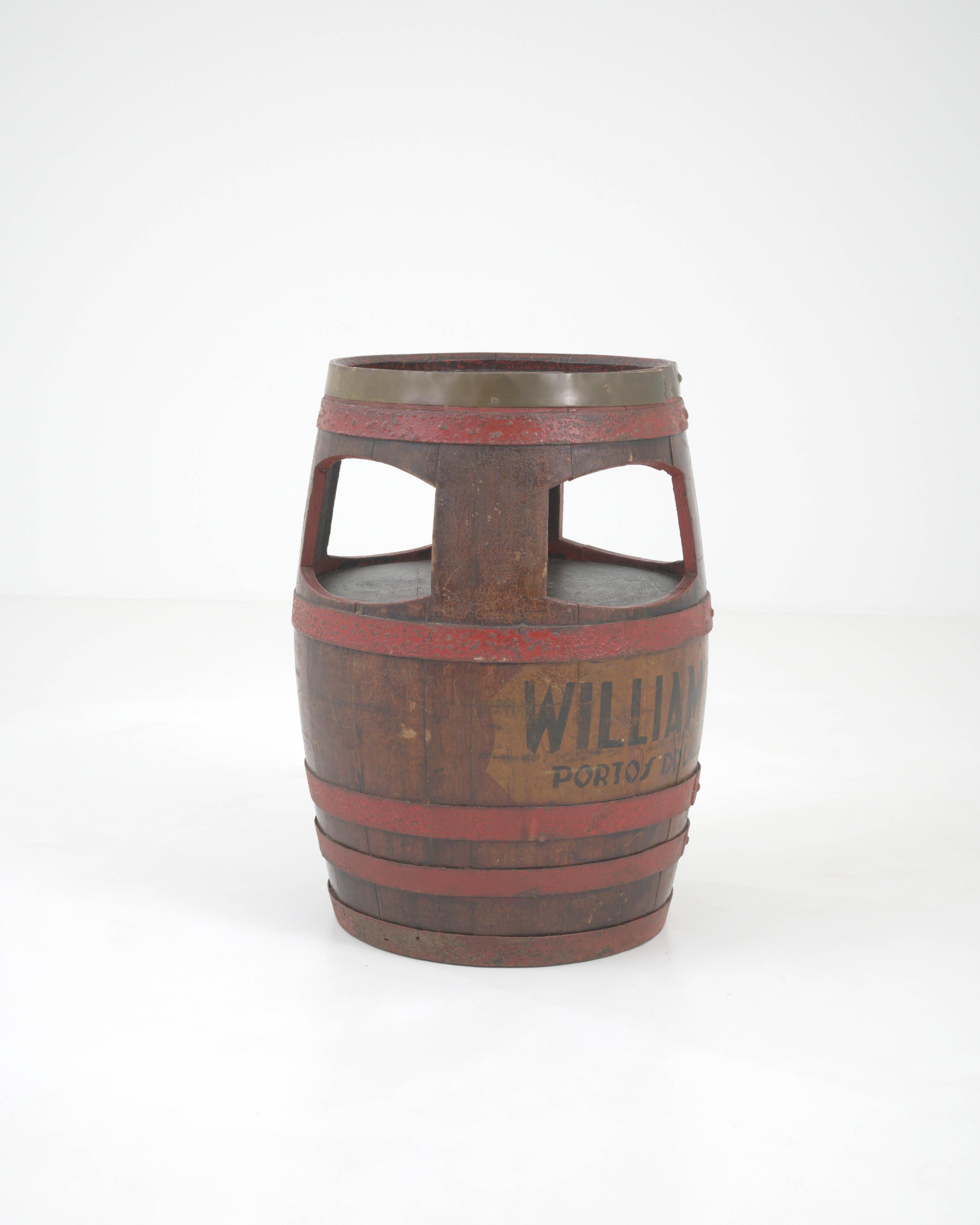 20th Century Portuguese Wooden Barrel Side Table For Sale 2