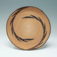 Vassoio di presentazione del XX secolo, Agakoko, Tutsi People, Burundi o Ruanda