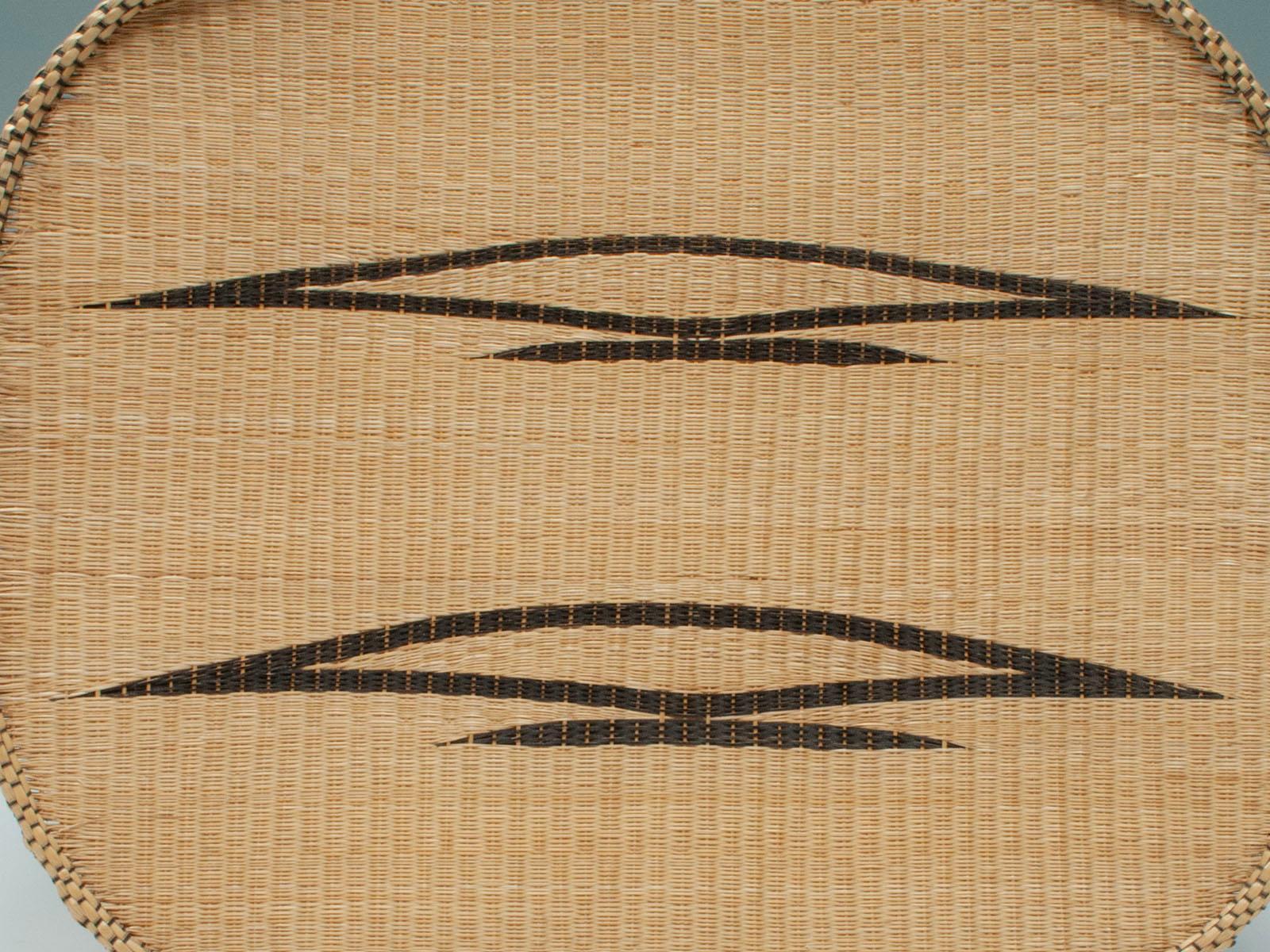 Tribal 20th Century Presentation Tray, Agakoko, Tutsi People, Burundi or Rwanda For Sale