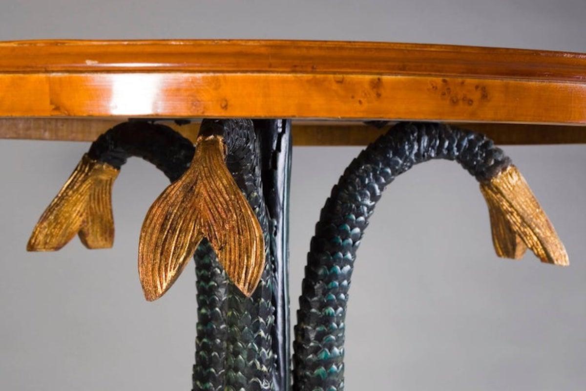 20th Century Primal Table with Carved Dolphins Antique Empire Style Maple Veneer In Good Condition For Sale In Berlin, DE