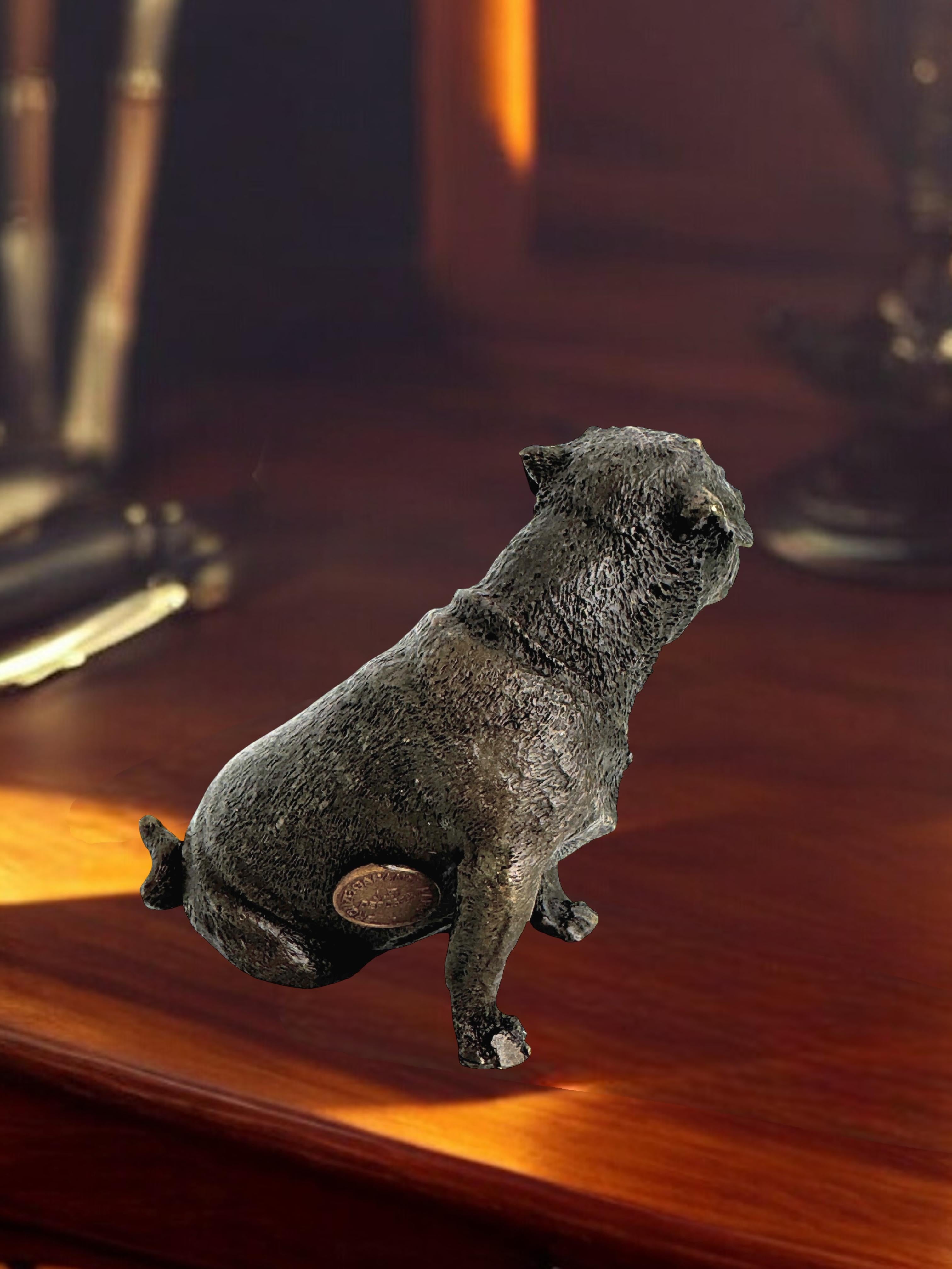 20ème siècle Chien Carlin Autrichien Figurine Miniature Statue 1950s France en vente 6