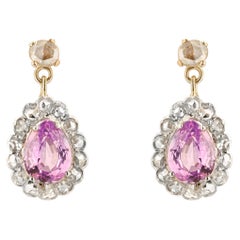 20e siècle Boucles d'oreilles en or jaune 18 carats avec saphirs violets et diamants taillés en rose