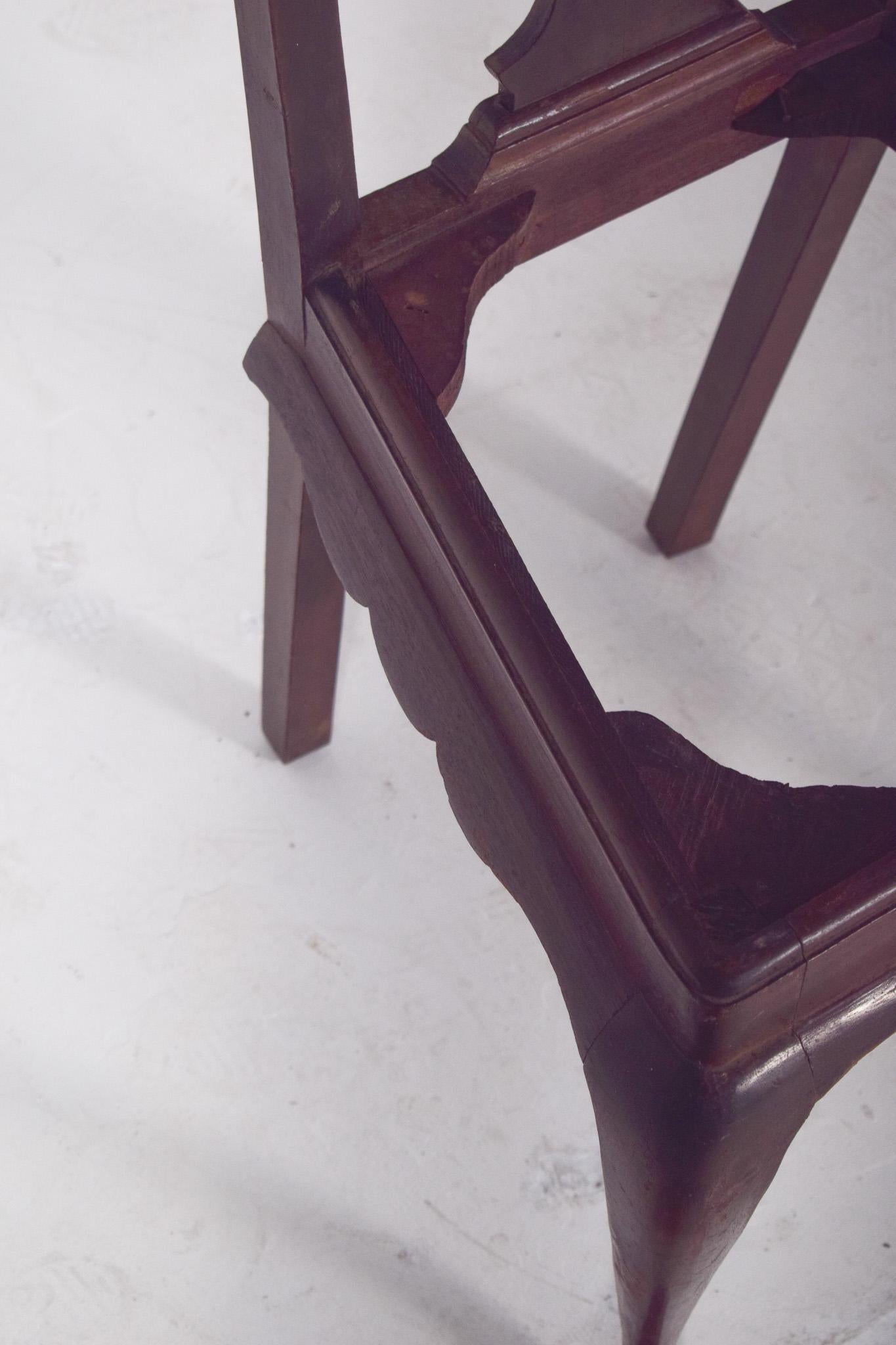 Legno Sedia in stile Queen Anne del XX secolo in vendita