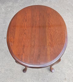 20th Century Queen Anne Style Cherry Oval Side Table